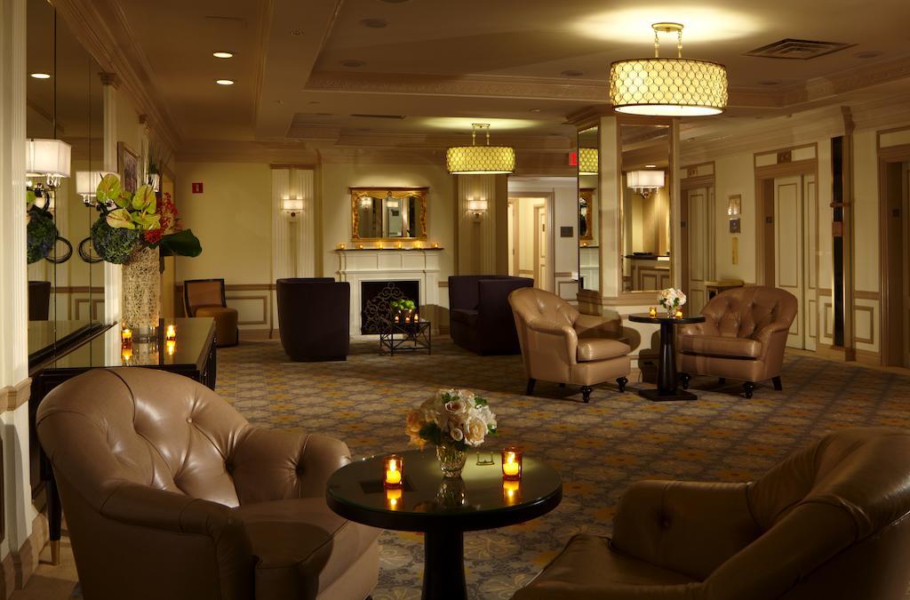 Warwick New York Hotell Exteriör bild